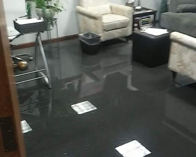 Water overflow in office